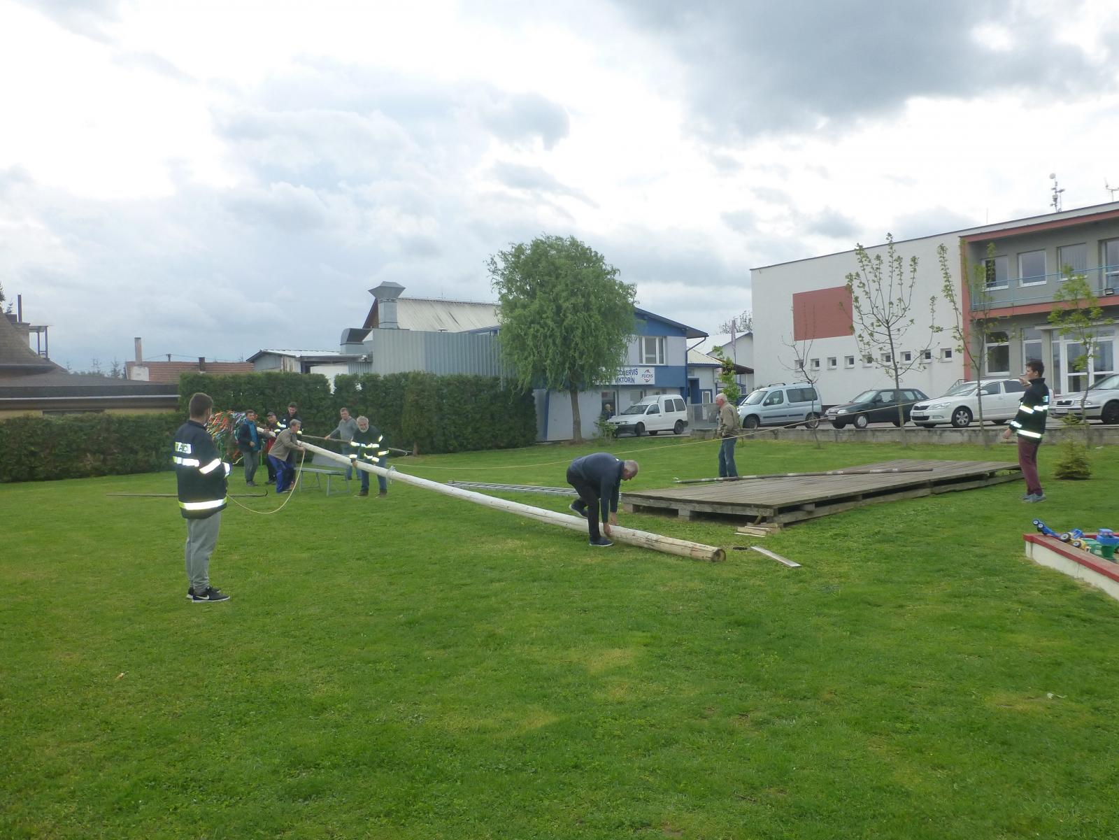 Fotogaléria Stavanie mája 2019 (17) Stavanie mája 2019
